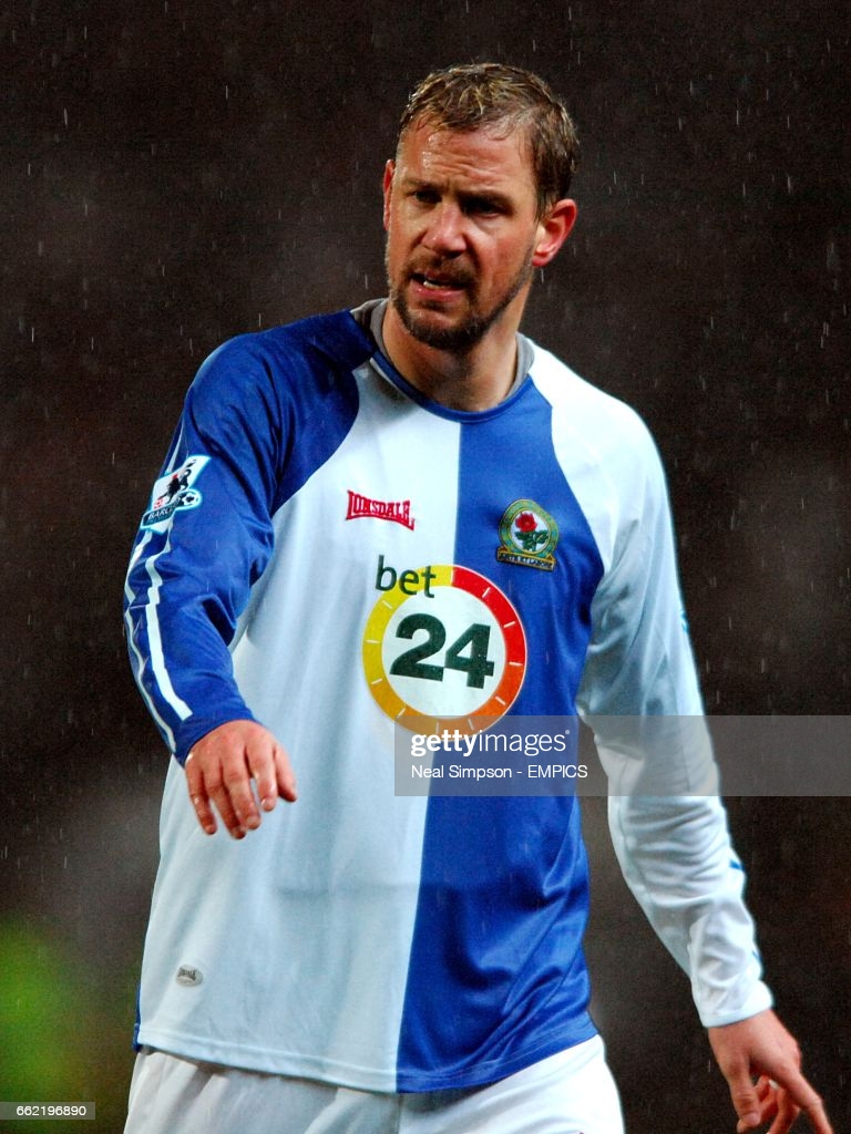 Happy 47th birthday to former defender Stéphane Henchoz  