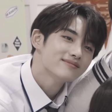 linnblue19's tweet photo. #apologizetowinwin
winwin merece lo mejor, eres el mejor chico 💚 https://t.co/e3U18LQuny