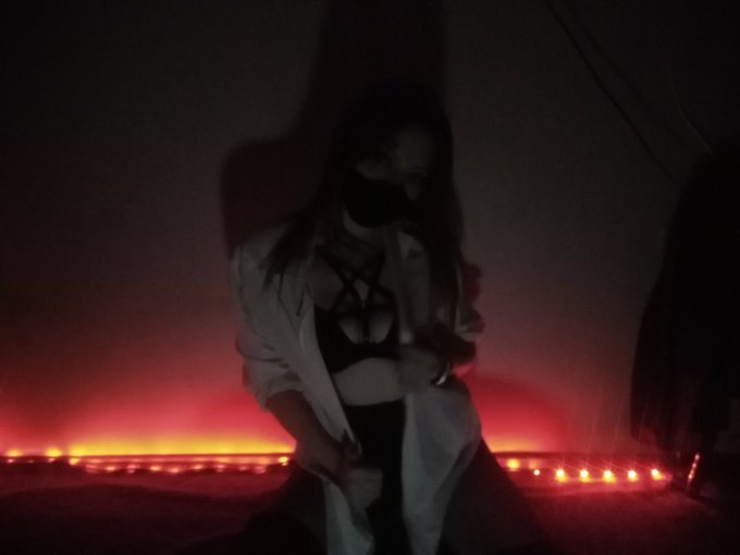 Hey hey,your Satan girl is back! https://t.co/tJEZ14jcYb<a href="/tag/sexy"class="tags"><span>#sexy</span></a><a href="/tag/figure"class="tags"><span>#figure</span></a><a href="/tag/sportgirl"class="tags"><span>#sportgirl</span></a><a href="/tag/sexydance"class="tags"><span>#sexydance</span></a><a href="/tag/bodygoal"class="tags"><span>#bodygoal</span></a>