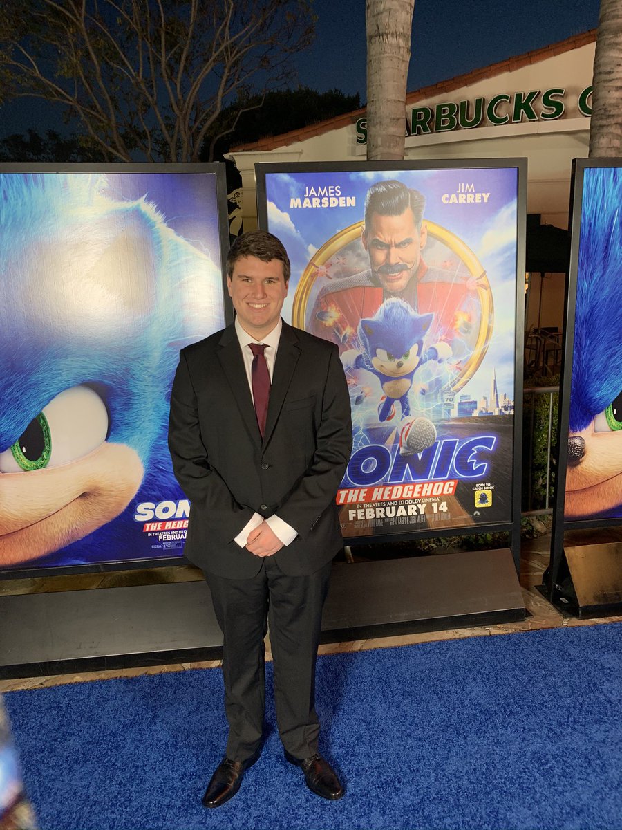 Part 4 of my story. Then in January of 2020 me and my dad got invited to a movie premiere of sonic the hedgehog. It was the best night of my life. I sat near to Tyson Hess the animator of the movie for sonic. #SonicMovie2 #Sonic https://t.co/GbMHQL6d7J