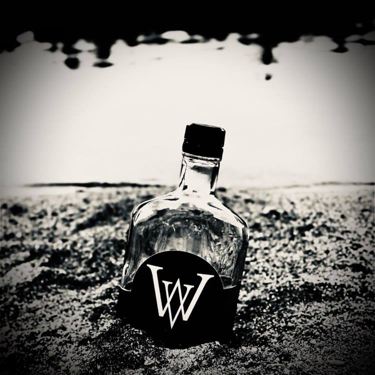 LCD artist <a href="/barriebeats/">Ryan Barrie</a> and <a href="/wicked_vices/">Wicked Vices</a> drop their second single “Liquor” from their up-coming album “In Moderation” - summer’s not over yet ☀️
buff.ly/3Dnla33
#BackOnStage #LCDArtistFam #LCDstix  #rocknroll #drumsticks #drumsdrumsdrums #drumlife #drums #drummer