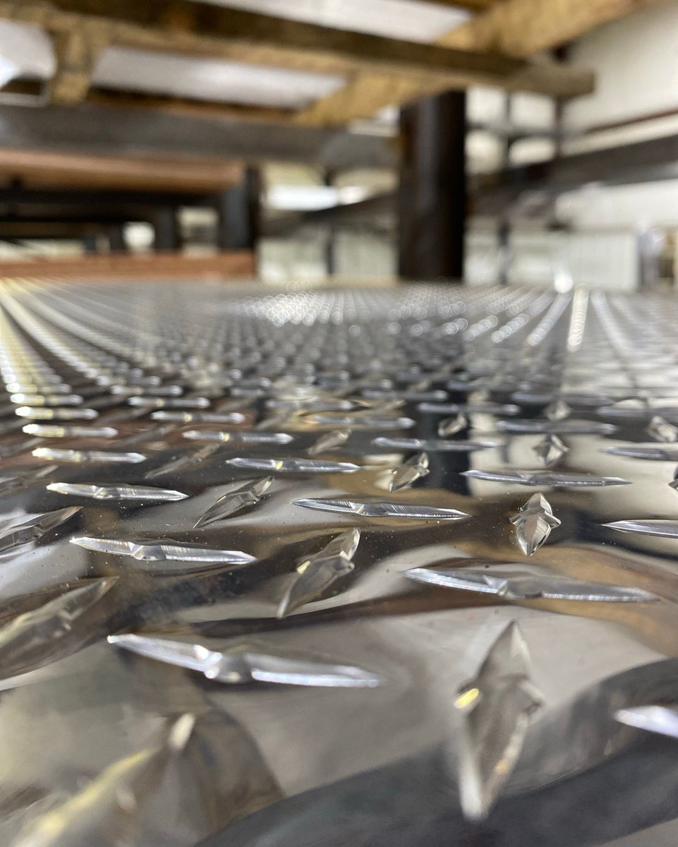 StockCarSteel's tweet photo. Diamond plate, also known as checker plate and tread plate, is a type of metal stock with a regular pattern of raised diamonds or lines on one side. 

Order today!

📱 704-664-3044
 📍 801 Performance Rd., Mooresville, NC

#diamondplate #stockcarsteel #checkerplate #treadplate https://t.co/El3BuyfTPe