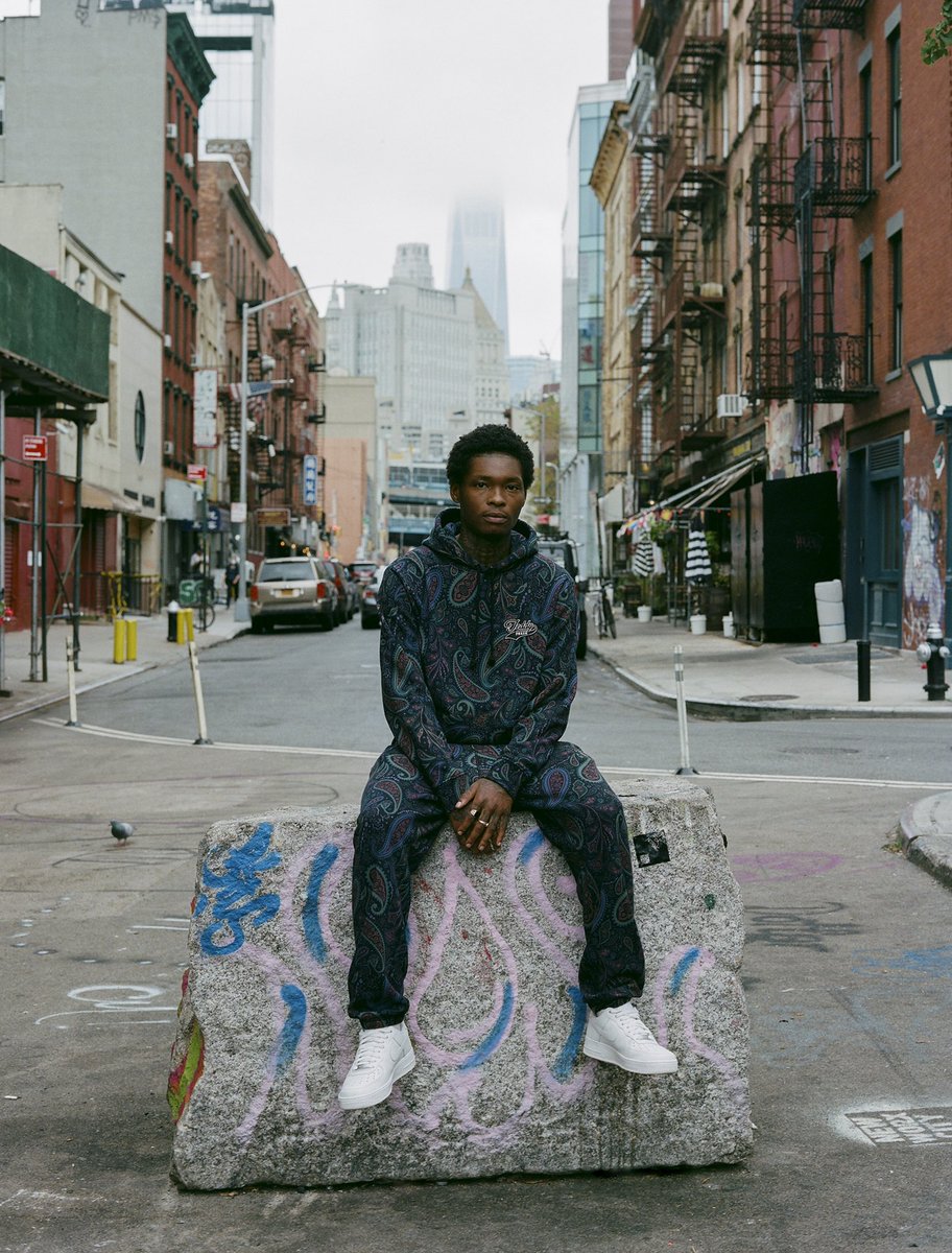 teddyfresh's tweet image. Teddy Fresh Paisley set available now