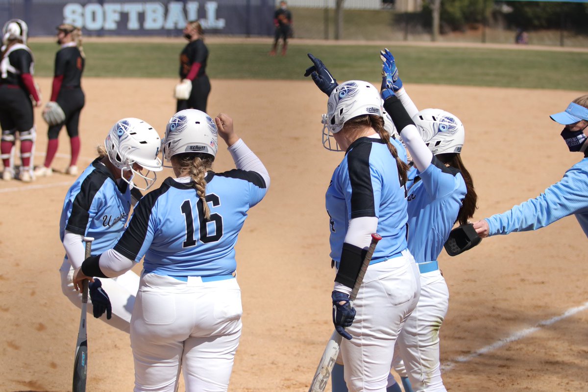 Camp registration is LIVE❕Visit our camp website below for information on how to register for this falls camps and clinics! #FeathersUp 🦚

Registration Information ⬇️⬇️⬇️
peacocksoftballcamps.com