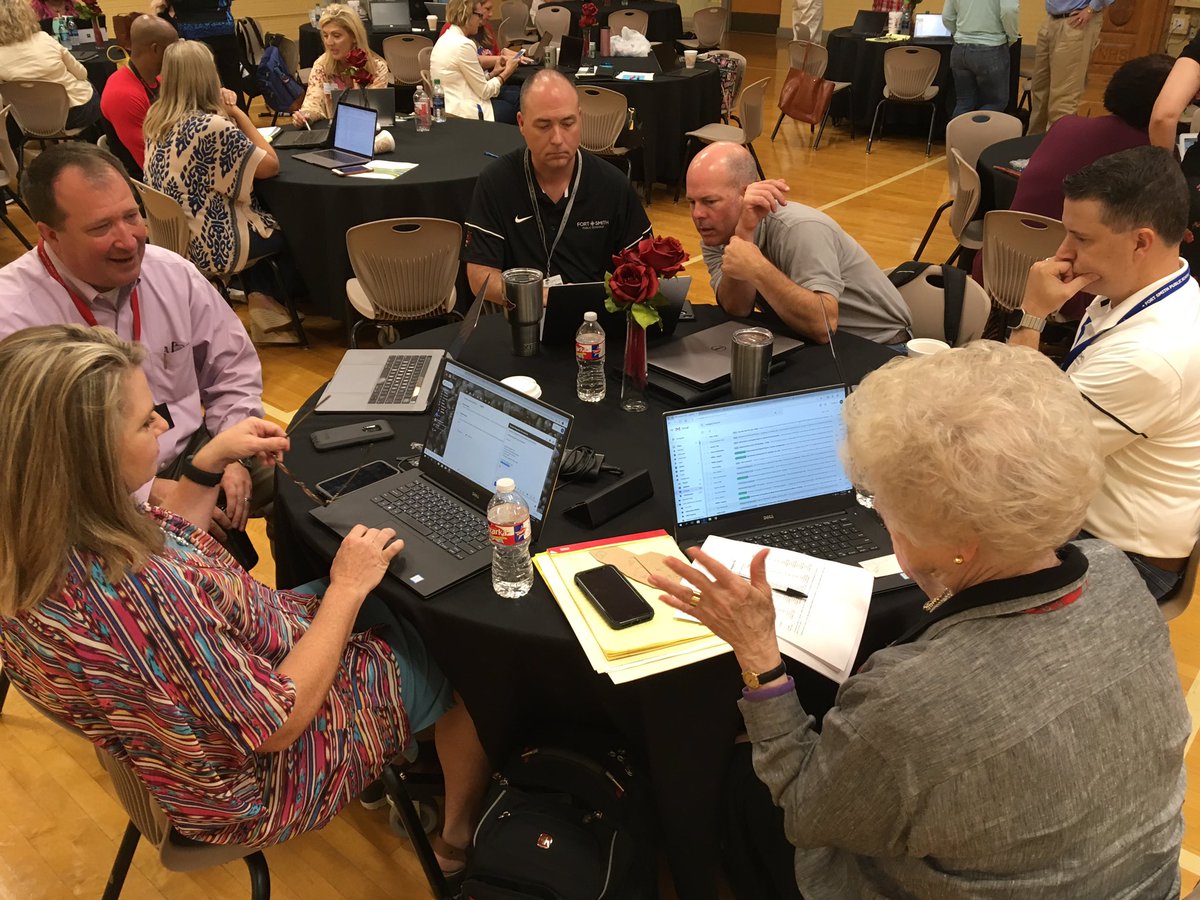 zybfm's tweet photo. @FSSchools admin officially kicked of the 2019-2020 school year with a tech challenge during the annual leadership team meeting. Individual projects required a little help from friends #FSPSToday #FSPSLeadersLearn https://t.co/WylIsneIFS