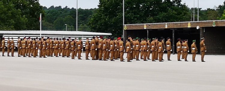 WrvsServWelfare's tweet photo. Thank you #WrvsServicesWelfare at #Pirbright for sending pictures from today’s Pass off Parade.
Passing out today were #troops from #Mather & #Smith 1 Squadron #2ATR @CO_2ATR Well done to everyone #thisisbelonging https://t.co/20PHEjQRX5
