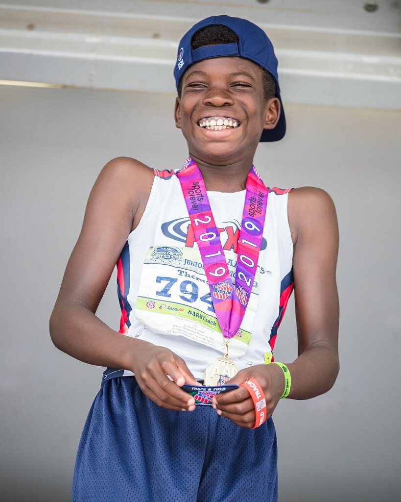 pearlandtrack's tweet photo. Congratulations to our new Junior Olympian Medalists
5th place - 14B 4x800 Relay
1st place - 11B Long Jump Champion - Rodney Thomas II
#runlikePTX #jumplikePTX #throwlikePTX #aautrackandfield #AAUJROGames #aausports https://t.co/tSjJ6avElQ