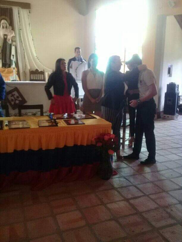 L.N.DonAlfonsoSuárez (@ln_daspotrero) on Twitter photo Acto de graduación de Bachilleres de la República Bolivariana de Venezuela 29/07/2019 Lobatera Liceo Nacional Don Alfonso Suárez @ZonaEducTachira <a href="/charlychaves/">Charly Rojas Chaves</a> <a href="/nacarid78/">Natalia Chacón</a> <a href="/clbtachira/">Educ. Media General Táchira</a> <a href="/Anitachavez1C/">Ana Maria Chavez C</a> @psuvaristobulo @MPPEDUCACION <a href="/DRCEE_Tachira/">CRA - DRCEE Táchira ZE</a> <a href="/SalaTachirazet/">SalaTáchiraMPPE</a> Acto de graduación de Bachilleres de la República Bolivariana de Venezuela 29/07/2019 Lobatera Liceo Nacional Don Alfonso Suárez @ZonaEducTachira <a href="/charlychaves/">Charly Rojas Chaves</a> <a href="/nacarid78/">Natalia Chacón</a> <a href="/clbtachira/">Educ. Media General Táchira</a> <a href="/Anitachavez1C/">Ana Maria Chavez C</a> @psuvaristobulo @MPPEDUCACION <a href="/DRCEE_Tachira/">CRA - DRCEE Táchira ZE</a> <a href="/SalaTachirazet/">SalaTáchiraMPPE</a>