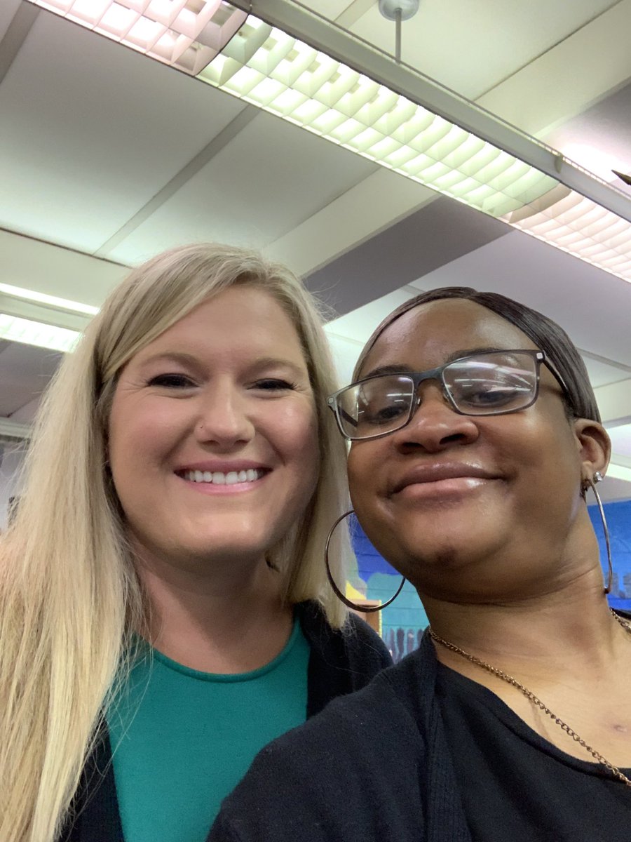 MrsKDBennett's tweet photo. Team Building #AllthingsKnox https://t.co/bZbyLvJcAT