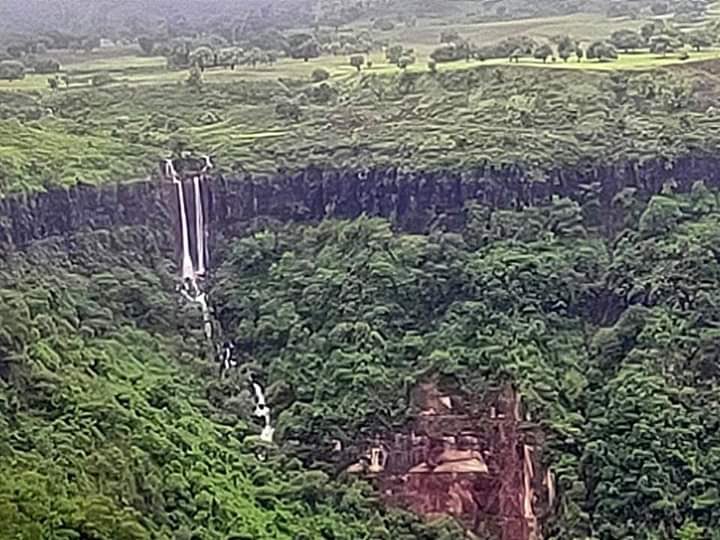 jdjsindore's tweet image. Beautiful scene from #Tamia #patalkot of Chhindwara district. Chhindwara is known for  constituency of Chief Minister Kamal Nath  @NarendraSaluja @JansamparkMP @OfficeOfKNath @prochhindwara @CMMadhyaPradesh