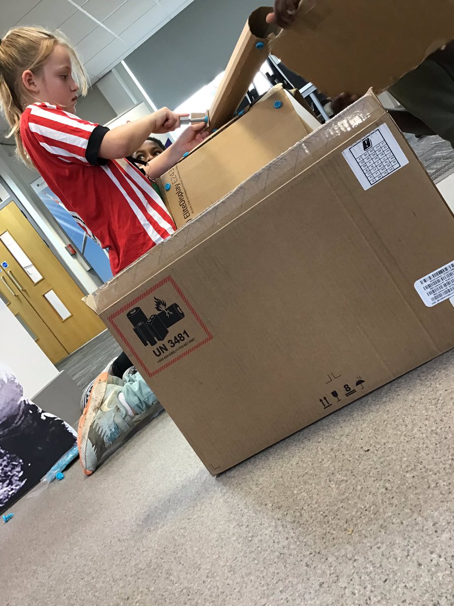 TWeek2019's tweet image. Doing under the sea themes #thinkweek #greengroup