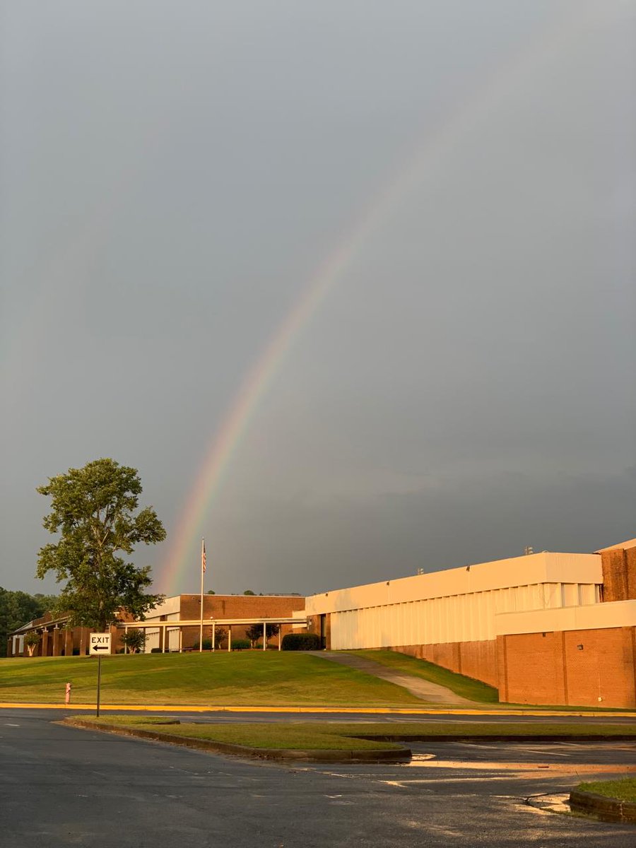 PutnamMiddle's tweet image. "Inside every child is a rainbow waiting to shine!" Happy first day of school at PCMS, where rainbows are shining down every day!