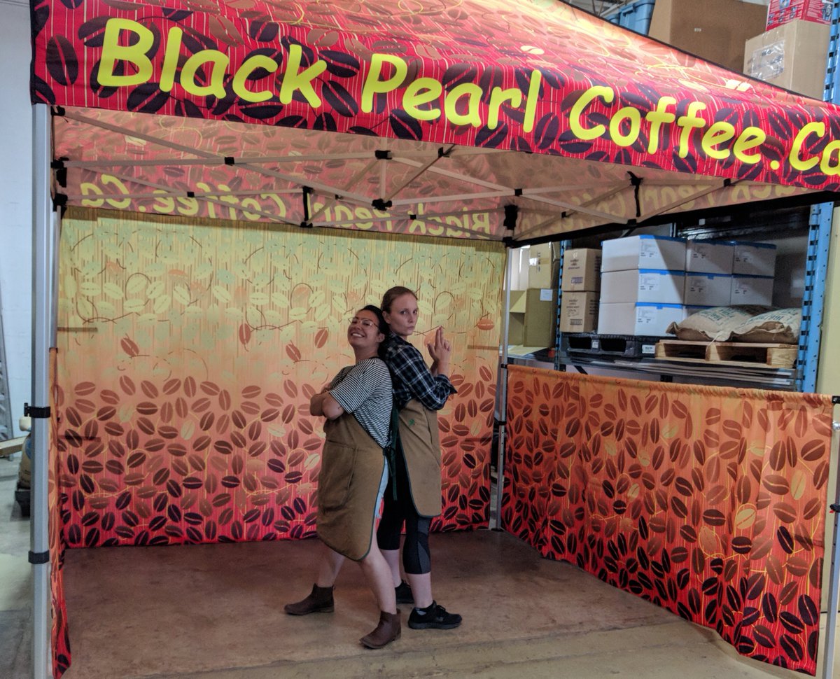 valleydyesub's tweet photo. Hey homies!🤣Peeps from over @BlackPrlCoffee came by....having a little fun with their new tent. #dysublimation #tents #canopies https://t.co/eKn6VDduOI