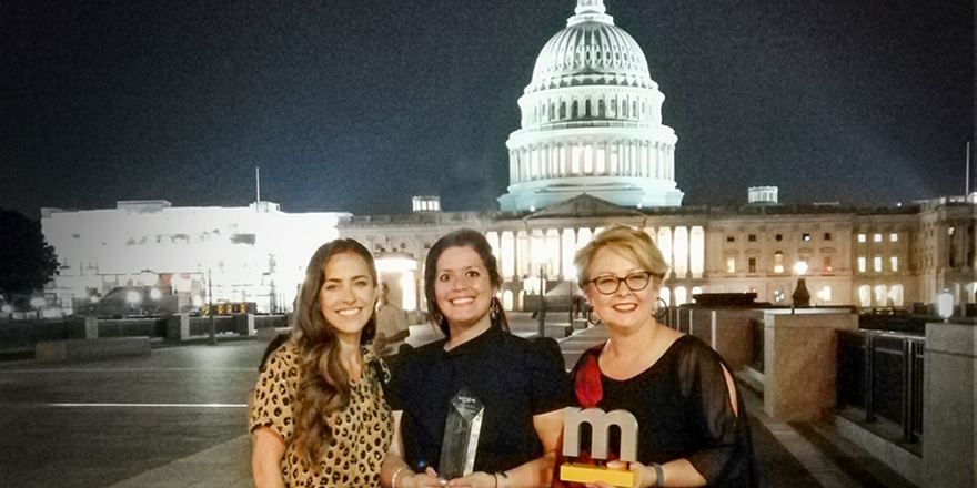 EXP_Global_FR's tweet photo. Félicitations à notre équipe des communications et du marketing qui a remporté pas un, mais deux prestigieux prix pour son magazine « expresso : convergence », lors du gala d’excellence de la @SMPSHQ qui se tenait hier soir à Washington. #SMPS #expressomag https://t.co/BC3sU1WbM5