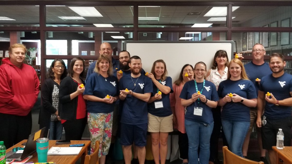 schwingaling's tweet image. I feel so lucky to get to work with this group! What a fantastic week we had learning about computer science discoveries! @CodeWV @TeachCode #codewv @cs4wv