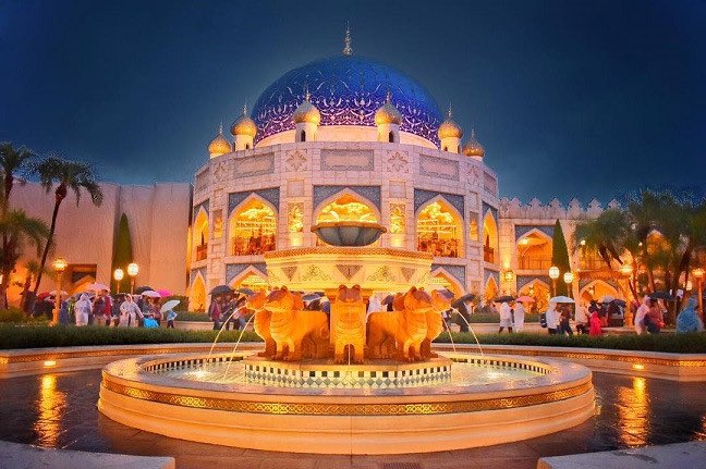 ディズニーシ でアラジンの噴水に座るのはng 写真撮影時のマナー違反や迷惑行為は エンタメまんがfun