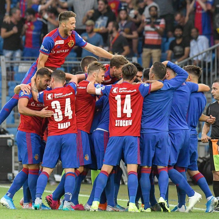Squad ❤💙💪🏼 Next: vs. FC Thun ⚽ #VS14 #allezusammen #fight <a href="/FCBasel1893/">FC Basel 1893</a>