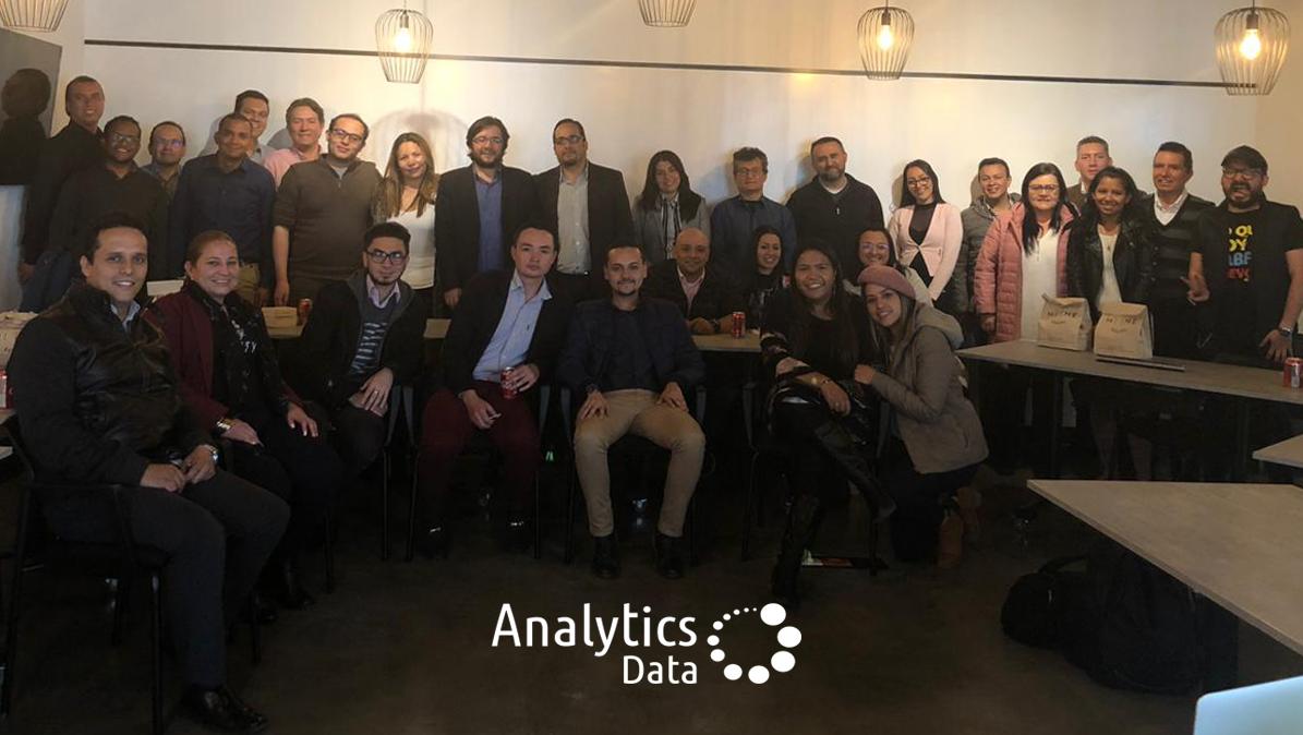 AnalyticsDataCo's tweet image. 🤣 El buen humor es la medicina perfecta para el clima organizacional. 😁 Tarde de comedia y compartir con parte del equipo #AnalyticsData
#Equipo #Tecnología #BI #Qlik #BI #DataLiteracy #Analytics #IA