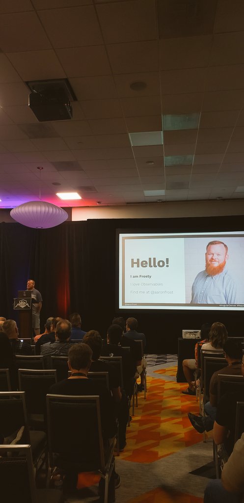 AngularDenver's tweet image. DAY 2! @aaronfrost getting us started today! #angulardenver
