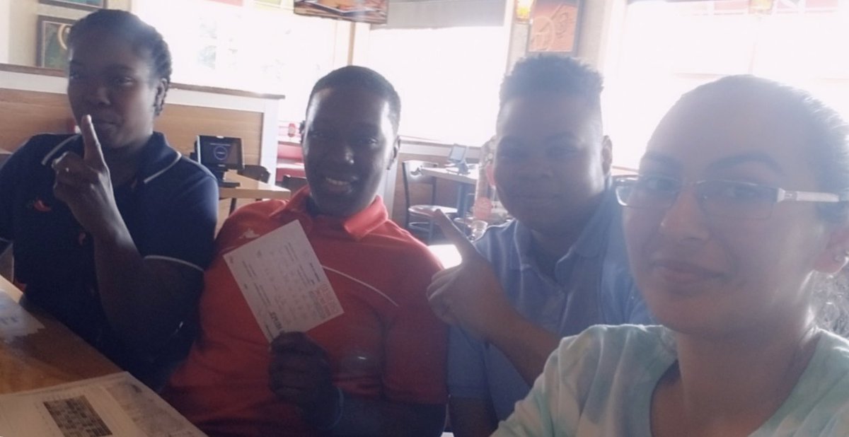 kitajones3113's tweet photo. Alignment is very important..Starting it off with some recognition..Recognizing CB for having a 4.87 manager score card. #TeamGreat#TeamAldine https://t.co/o7ehVMhY4Q