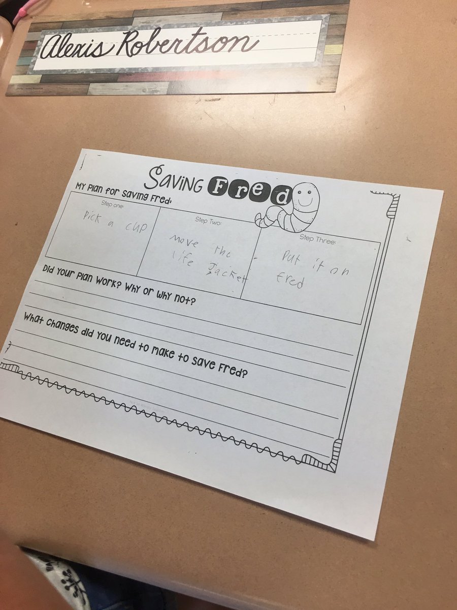 RondaRonnie4's tweet image. Mrs. Robinson’s class is trying to save Fred. #TeachCENT