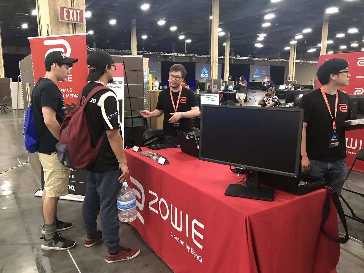 ZOWIEbyBenQUSA's tweet photo. Day #1 of @EVO 2019! Make sure to stop by our booth while you’re exploring the convention! #evo #zowiexp https://t.co/VWBMuJjAN0