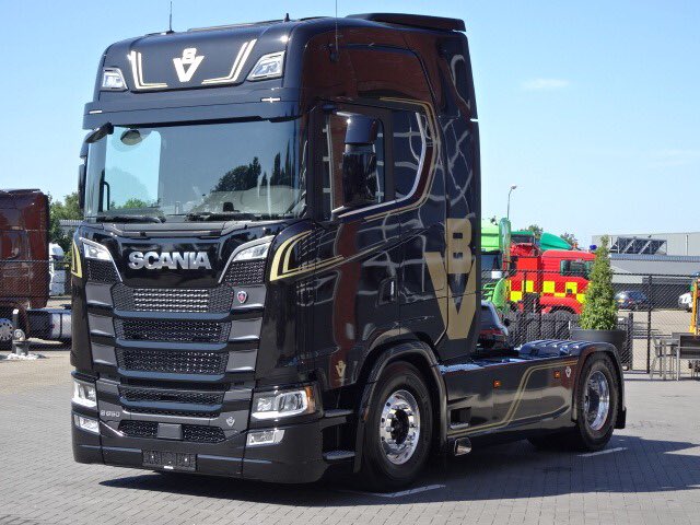 MickMoody's tweet photo. @SFletch8 @ampthillphotog1 @ScaniaGroup @ScaniaUK https://t.co/T7GhHJRSUq
