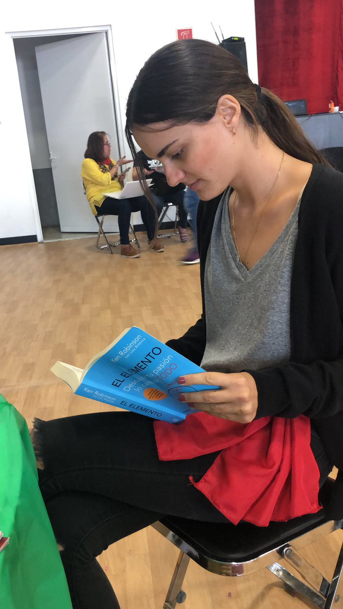 #SoyPirataFDP #TalentoDocente via <a href="/ColmenaresGdl/">Colmenares</a>  lo que más me gusta hacer es leer!!!