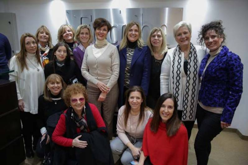 _ALIDE_'s tweet photo. ARGENTINA 🇦🇷 | Encuentro de @Fogaba y el Grupo Gema para apoyar a las mujeres empresarias ▶️ Conozca más: https://t.co/OXYdAjqU0H https://t.co/nrscQJV492