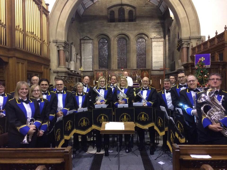 This Sun 4th August @melthamband will be performing in Canal Gardens.

Starts 2;30pm and it's free! 

Find out more about them here: ow.ly/IicK50unOgl

#RoundhayPark #Leeds #Music @PeopleofLeeds @leedslist 

Pic: © Meltham & Meltham Mills Band