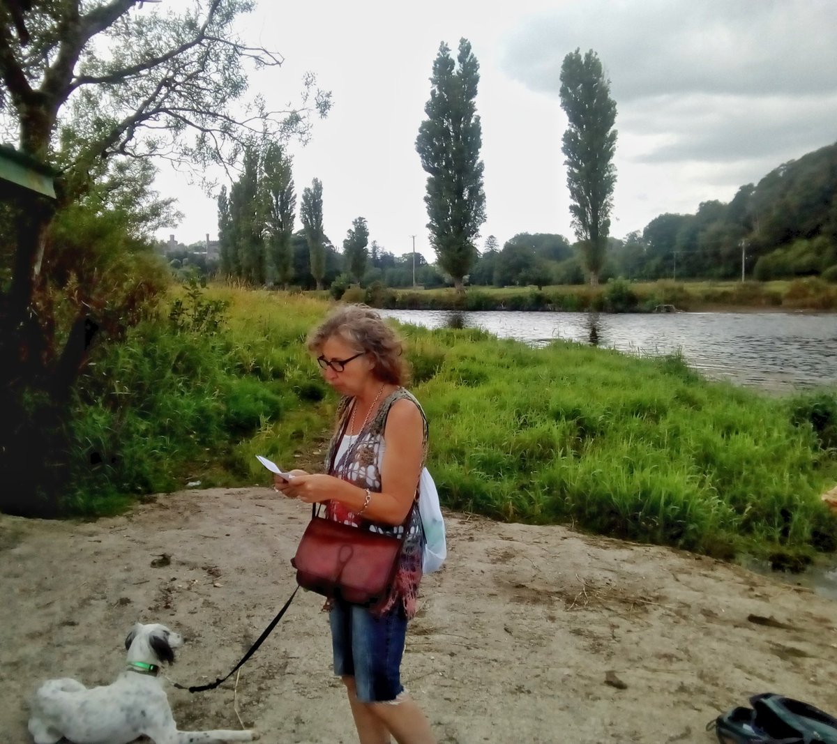 BWPoetryFest's tweet photo. Great Poetry walk along the River #Blackwater today #BlackwaterPoetryFestival
Friendly fun 👌
Now looking forward to tonight's Featured #Poets at @RedHouseLismore🎙️
@WaterfordLibs @WaterfordWrite1 @MunLitCentre
@IrishTimesCultr @poetryireland @wlrfm @WaterfordNS @aherne_emily https://t.co/akv8n3v40W