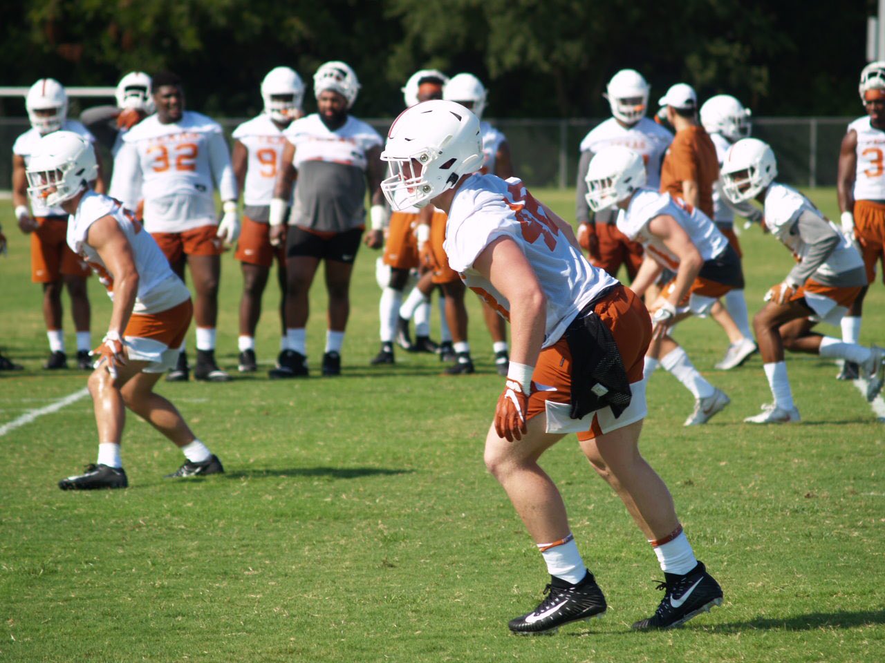 EA-xCU5XkAECpAt?format=jpg&name=large