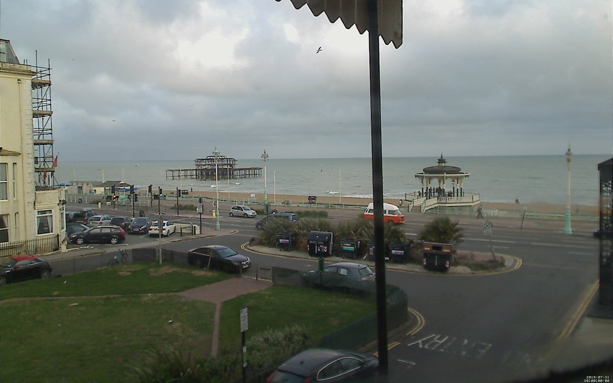 #Brighton webcam at 2019-07-31 20:00