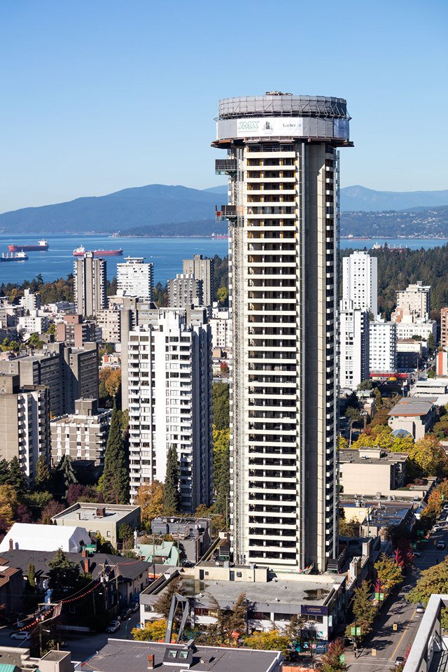 RJCvancouver's tweet image. The Empire Landmark was once one of the tallest, most impressionable buildings in Vancouver. #RJCengineers worked along with JMX Contracting to deconstruct this technically challenging and imposing structure #demolitionengineering