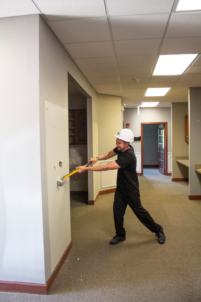 APEXDB's tweet image. @DRKennethCoffey &amp;amp; Dr. Chris Coffey had some fun kicking off construction at their new office location!
#apex #apexdesignbuild #yourpracticemadeperfect
#dental #dentaldesign #dentalarchitecture #dentalconstruction #dentist #dentistry #orlandparkdentist #dentalphotography