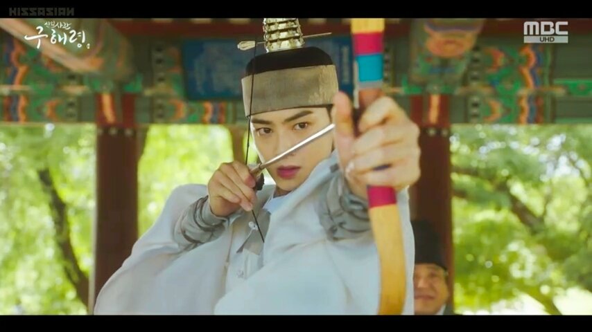 dyyywata's tweet photo. Prince Dowon reveal his true identity as a Prince of Joseon.😊
Episode 5!💕❤
#ChaEunWoo ❤
 #RookieHistorianGooHaeRyung https://t.co/PxjYST1qH8