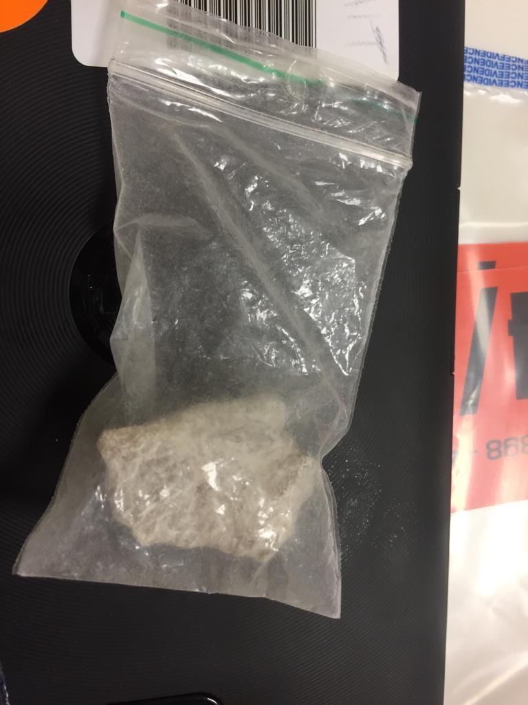 MPSRTPC's tweet image. #MPSRTPC Task Team officers arrested a male wanted for no insurance who failed to appear at court. He was also in possession of a holdall containing a large amount of class A &amp;amp; B drugs. More drugs found after a search of his home. He’s now in custody