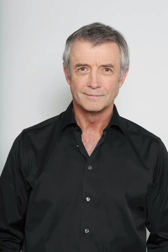  Happy birthday to James Read (Victor Bennett) 