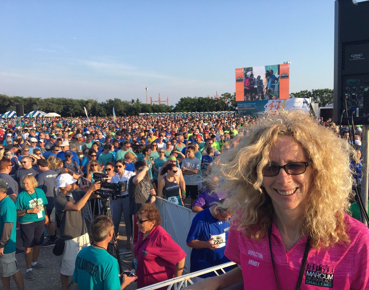 MarcumChallenge's tweet photo. Do you know someone you couldn't live without?  For us, that's @mindyruns, the Race Director of @MarcumLLP's #MarcumWorkplaceChallenge.  Thank you Mindy, for another successful year! https://t.co/CIl4nFcHDg
