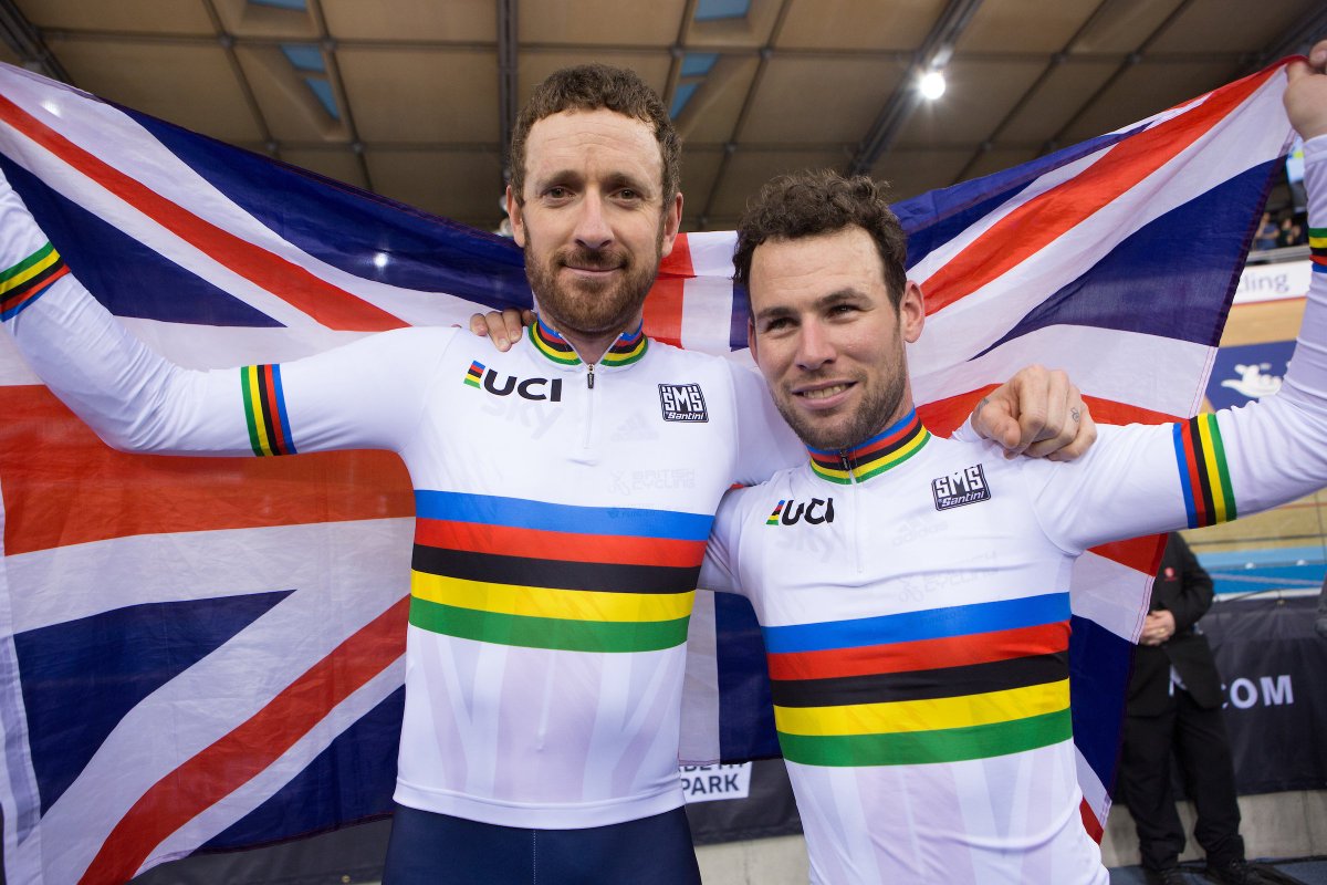 Today's competition is a cracker!

Win a <a href="/SANTINI_SMS/">Santini Cycling</a> rainbow jersey signed by multiple-time (inc 2014 ITT) World Champion <a href="/SirWiggo/">Brad Wiggins</a>. 

Simply RT to enter. 

#Yorkshire2019 #WinWednesday 

📸 by <a href="/swpixtweets/">SWpix.com</a>
