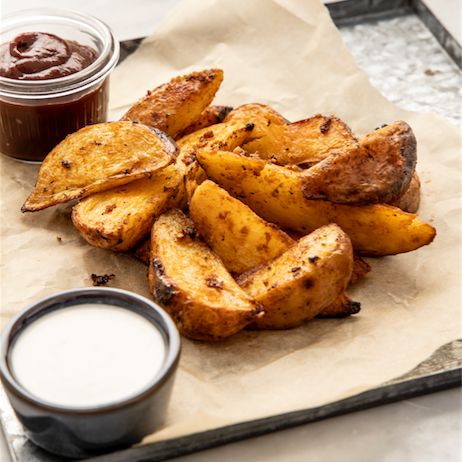 caramicopizza's tweet photo. Crispy on the outside, fluffy on the inside. Our premium potato wedges are the ultimate Caramico side to compliment your pizza! 🍕🙌 https://t.co/koHYDUtwEm