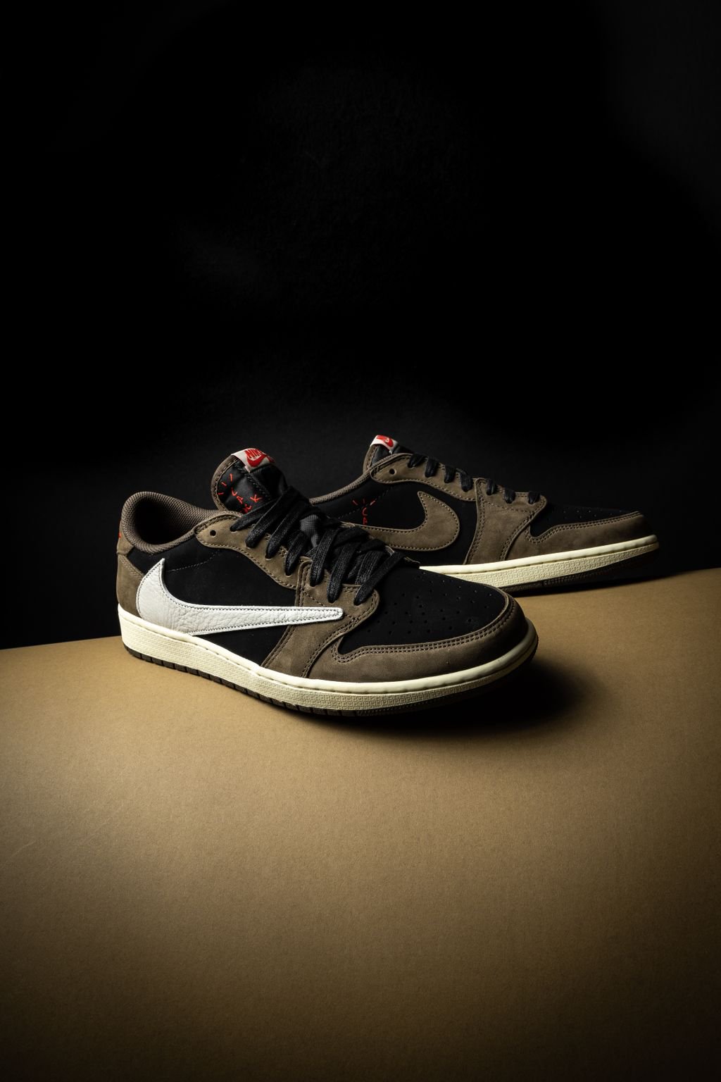 travis scott jordan 1 stadium goods