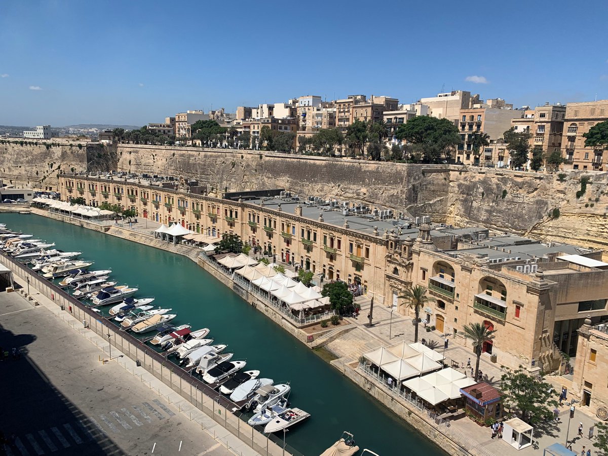 PropertyChiefAM's tweet image. It's so wonderful to slow down for a while, relax, and spend time with my family - Malta, you're looking incredible today!