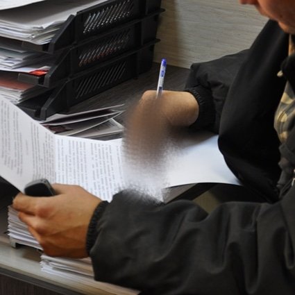 Одному аресту за другим подвергся правонарушитель - должник по алиментам

r43.fssprus.ru/news/document2…