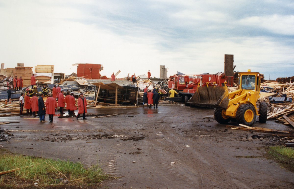 Edmonton Police tweet media