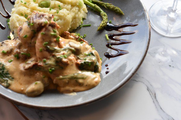 MesaKitchenN14's tweet photo. MESA KITCHEN &amp; LOUNGE SUMMER DEALS ⭐️ - https://t.co/4VmcVfvOQt https://t.co/Iv1Q9oPQK6