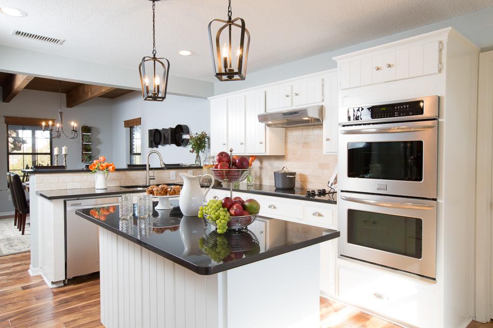 ECoastFlooring's tweet photo. Check out the all-time favorite #kitchen transformations from the @HGTV pros! https://t.co/cGx8L0c1CJ
#KitchenMakeovers https://t.co/9BxHPqadHN