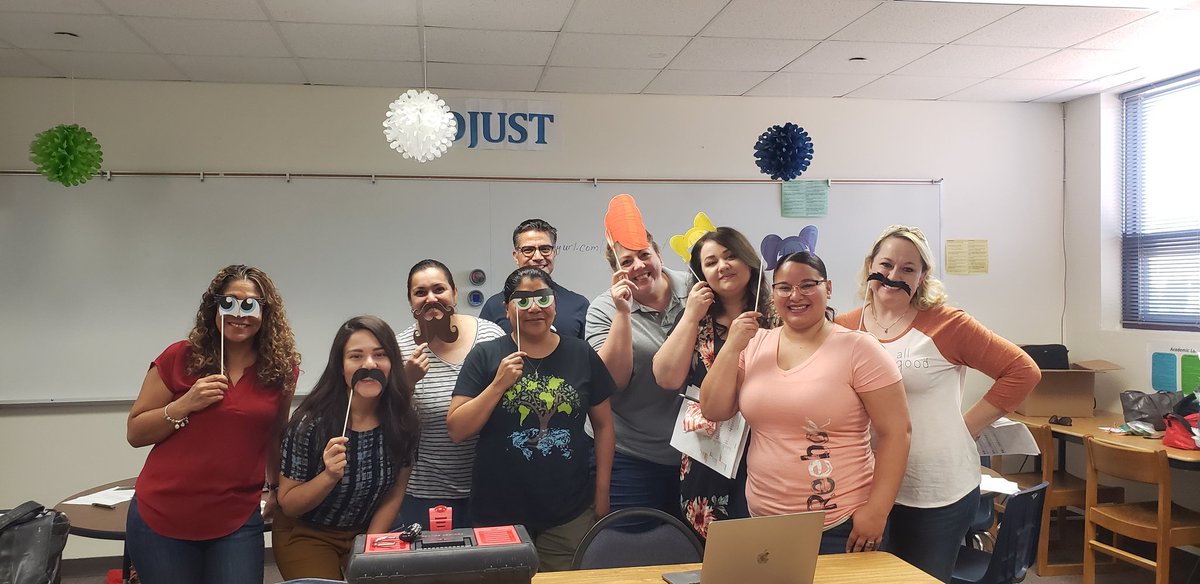 Robert Rocha tweet media