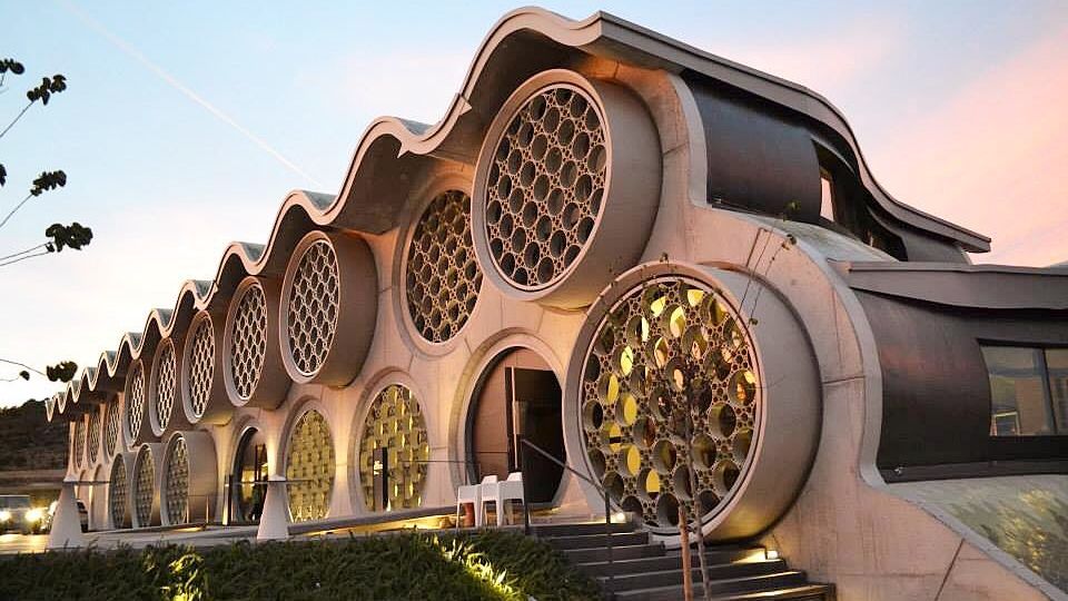 Travel Edge (@wearetraveledge) on Twitter photo Designed to resemble stacked cava bottles, <a href="/HotelMastinell/">Cava&Hotel Mastinell</a> is an ode to Spanish wine in many forms: Each room serves vineyard views; the spa offers guests a bath in grapes or cava, while a hot air balloon will take you for a ride above the Catalonia expanse.
📷 @jessbrownkt Designed to resemble stacked cava bottles, <a href="/HotelMastinell/">Cava&Hotel Mastinell</a> is an ode to Spanish wine in many forms: Each room serves vineyard views; the spa offers guests a bath in grapes or cava, while a hot air balloon will take you for a ride above the Catalonia expanse.
📷 @jessbrownkt