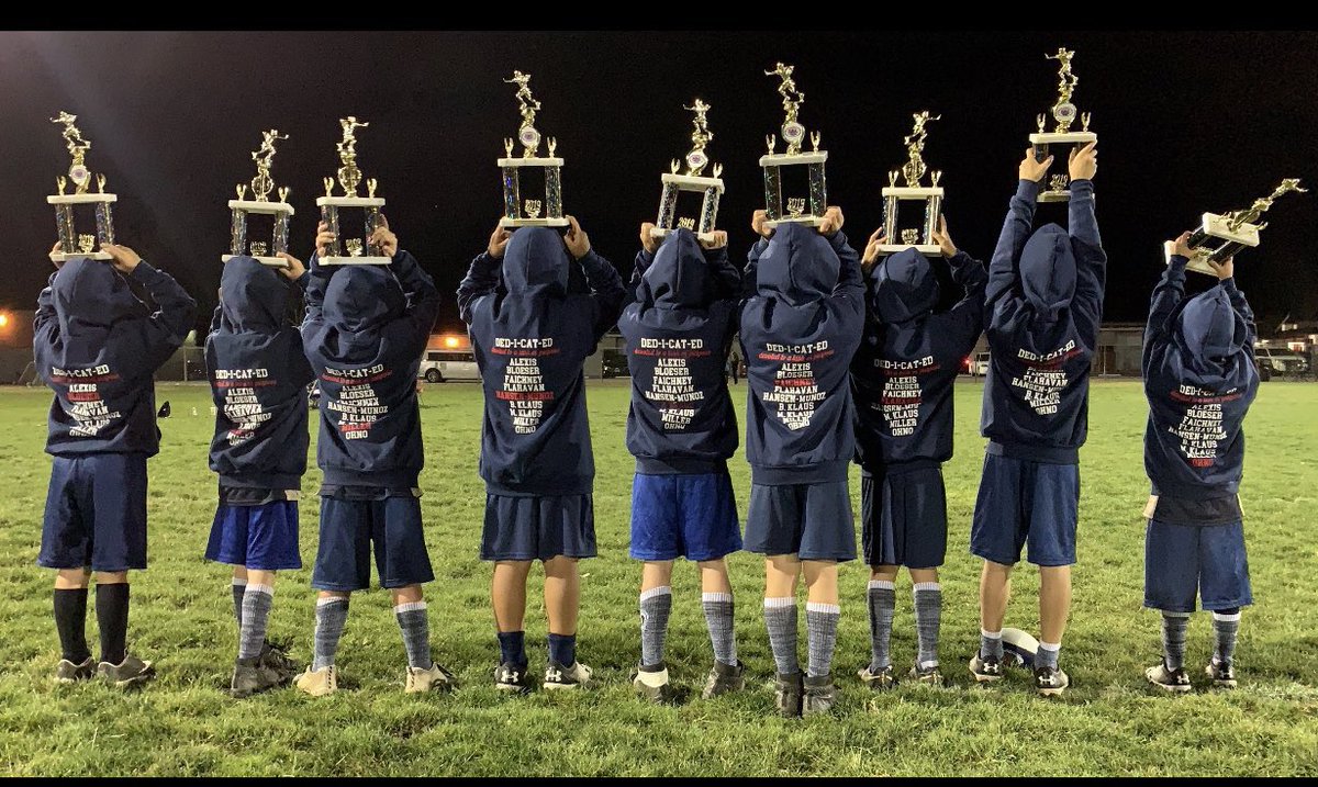 partyof4designs's tweet photo. Dedicated winners! #fnl #football #partyof4designs https://t.co/QVfJb969w4